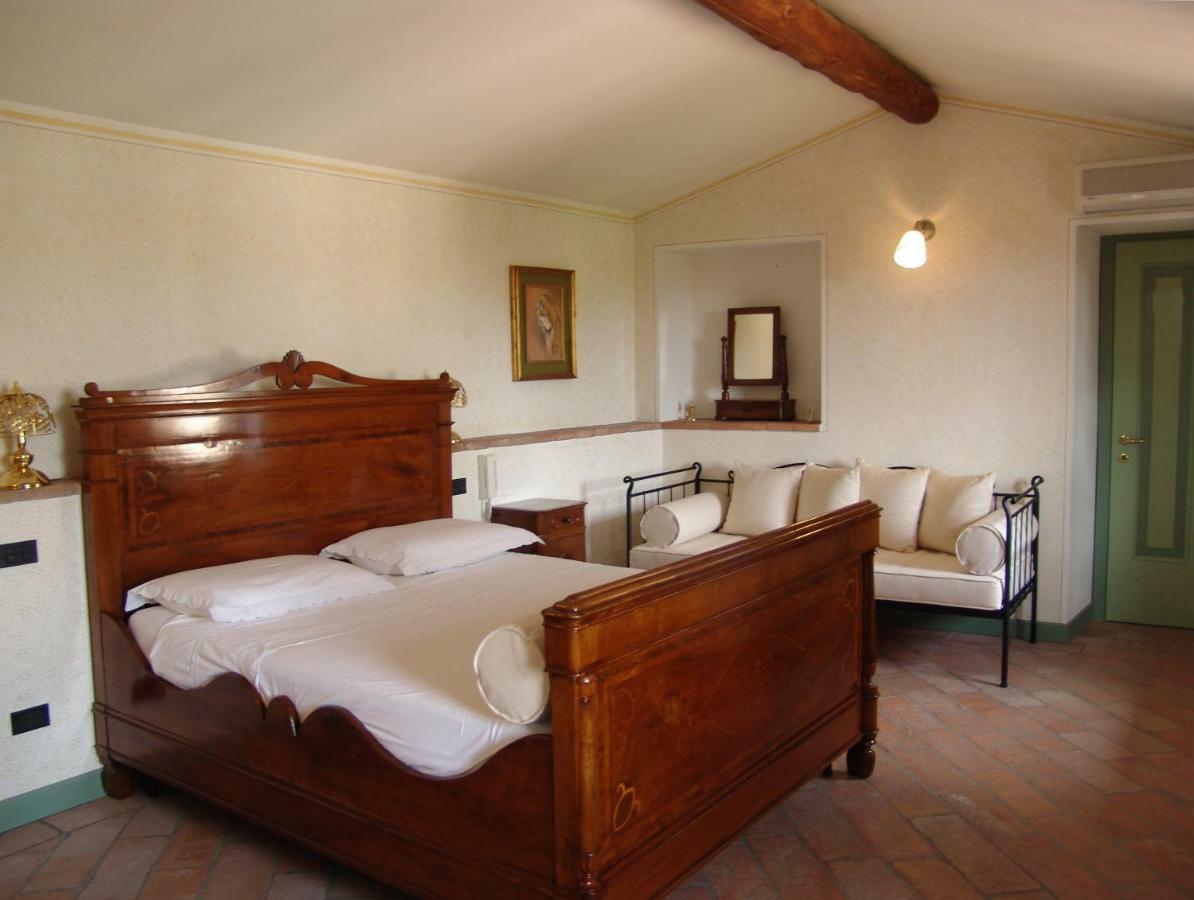 B&B Il Dosso คอร์เตฟรังกา ภายนอก รูปภาพ