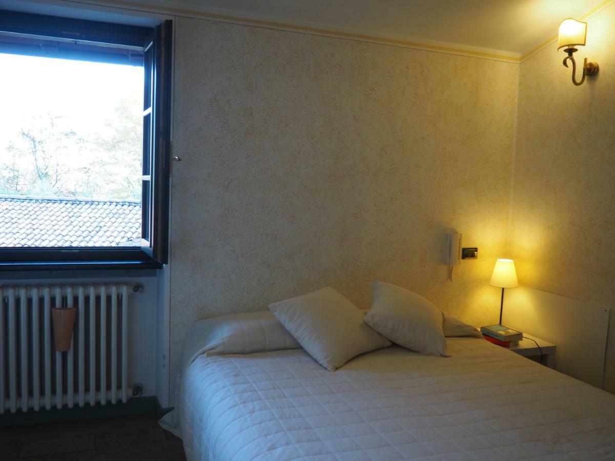 B&B Il Dosso คอร์เตฟรังกา ภายนอก รูปภาพ